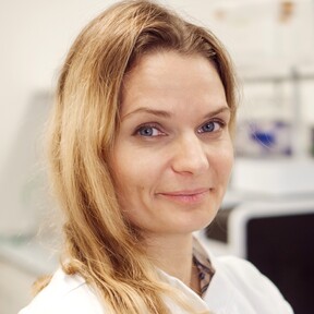 Dr. Svenja Dannewitz